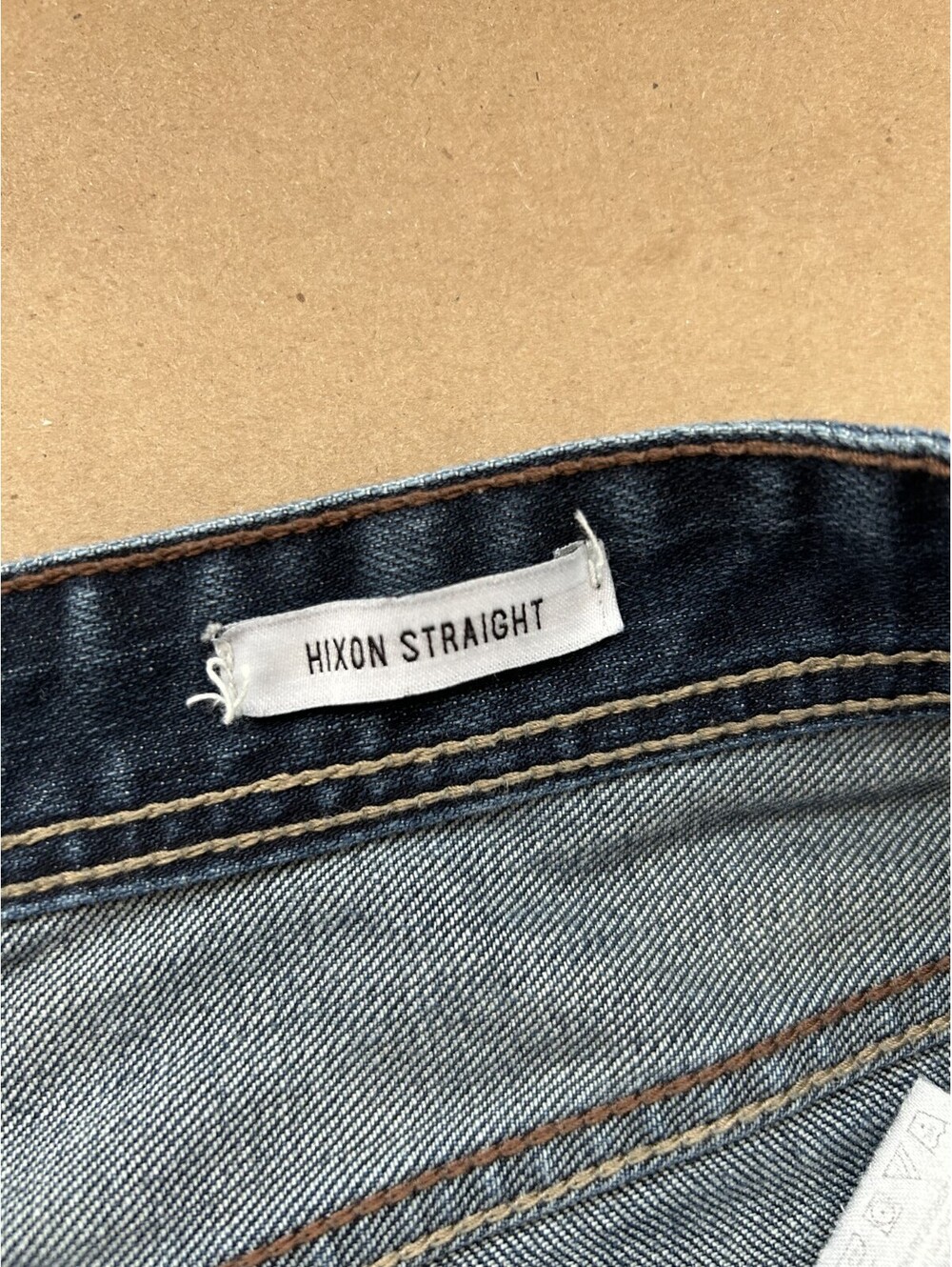 William Rast Hixon Striaght Jeans Mens 36x32 Medium Wash Distressed - Picture 9 of 10